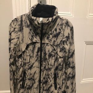 Lululemon running jacket size 2